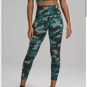 Winder Train High-Rise Tight 25”